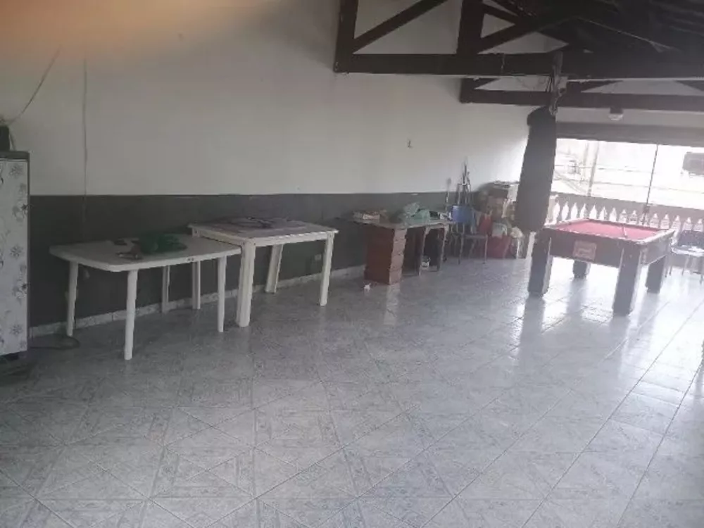 Casa, 3 quartos, 200 m² - Foto 3