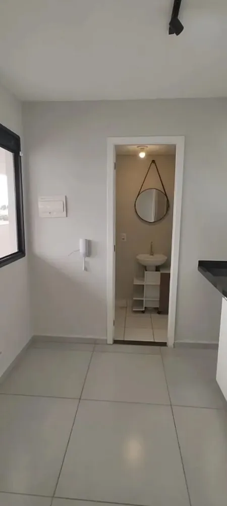 Apartamento, 1 quarto, 27 m² - Foto 2