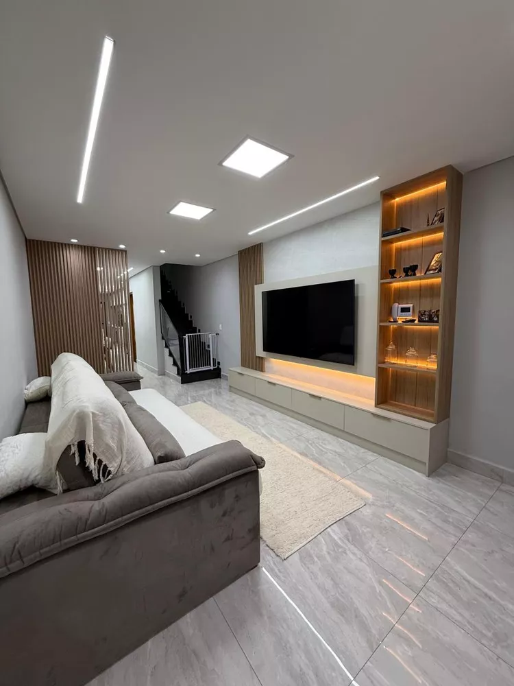 Casa, 4 quartos, 170 m² - Foto 4