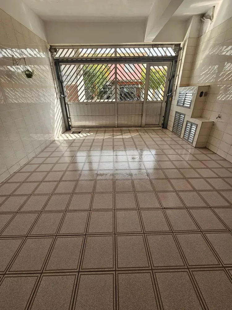 Casa, 3 quartos, 194 m² - Foto 1