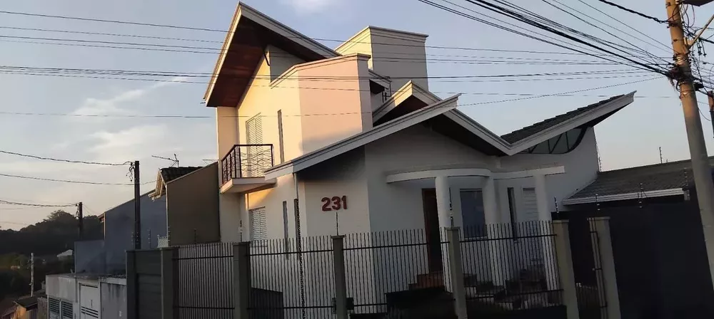 Casa, 2 quartos, 145 m² - Foto 1