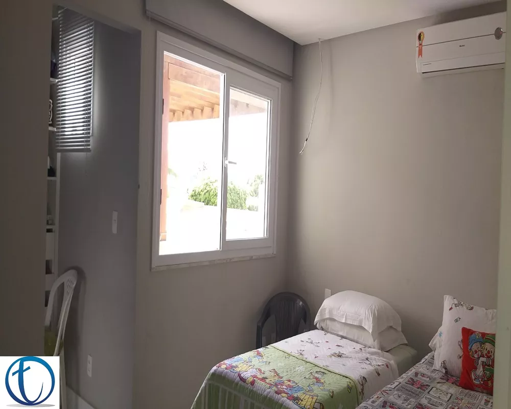 Casa, 4 quartos, 154 m² - Foto 1