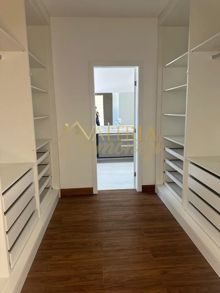 Casa, 4 quartos, 272 m² - Foto 8
