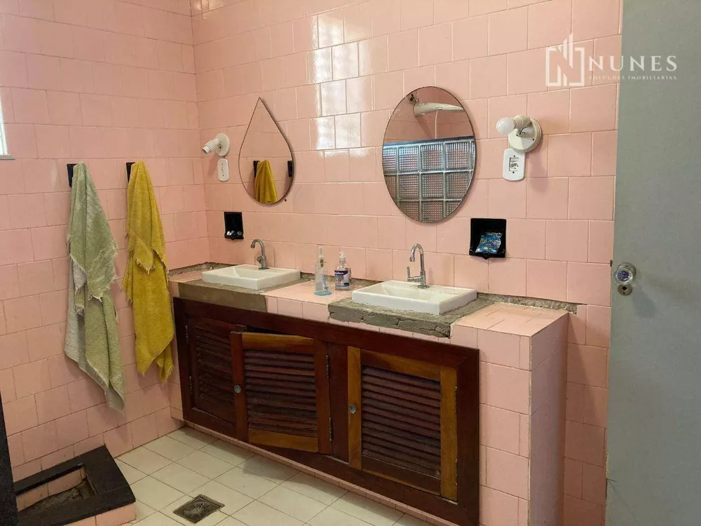 Casa, 3 quartos, 298 m² - Foto 18