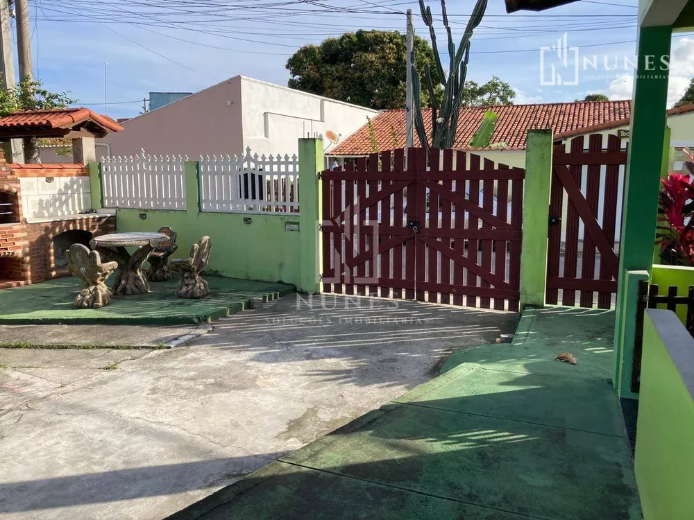 Casa, 6 quartos, 180 m² - Foto 3