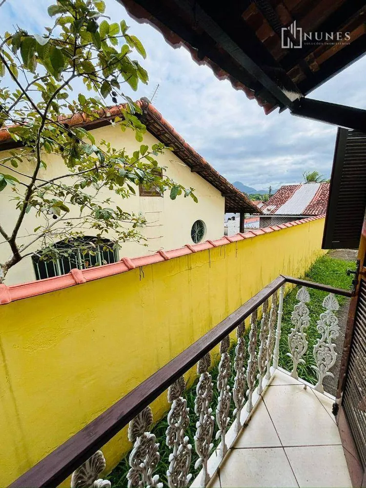 Casa, 3 quartos, 154 m² - Foto 1