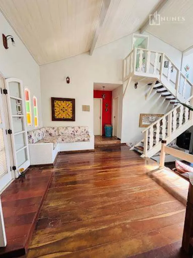 Casa, 5 quartos, 318 m² - Foto 2