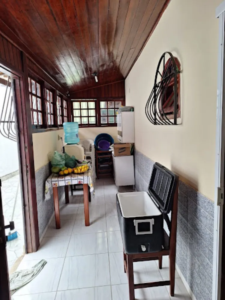 Casa, 1 quarto, 206 m² - Foto 2