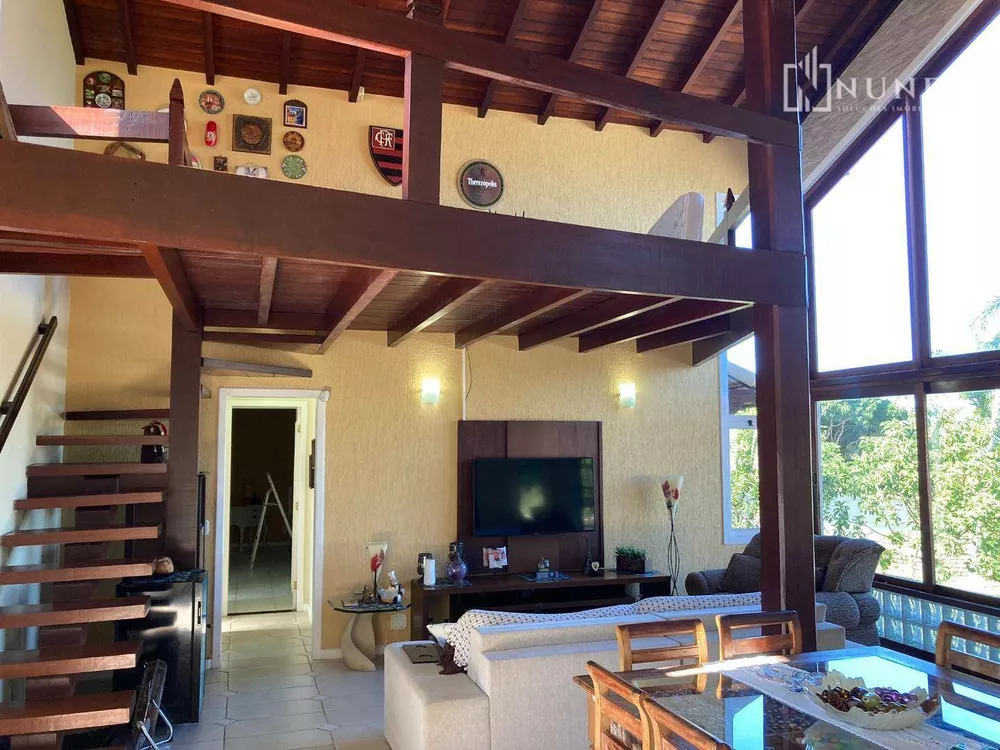 Casa, 4 quartos, 260 m² - Foto 14