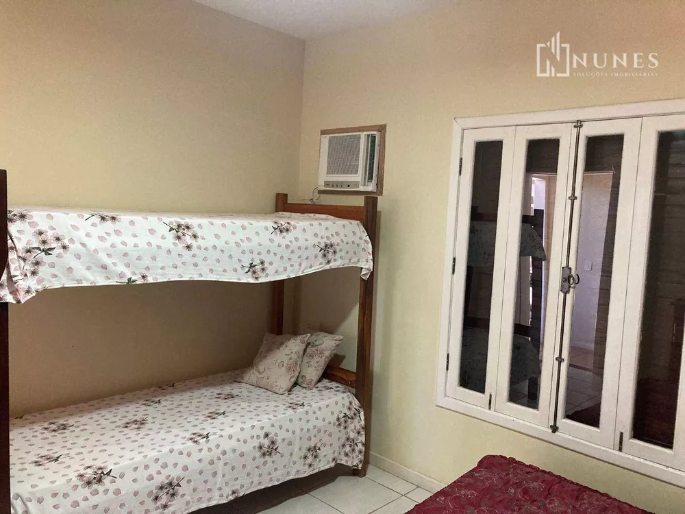 Casa, 4 quartos, 260 m² - Foto 37