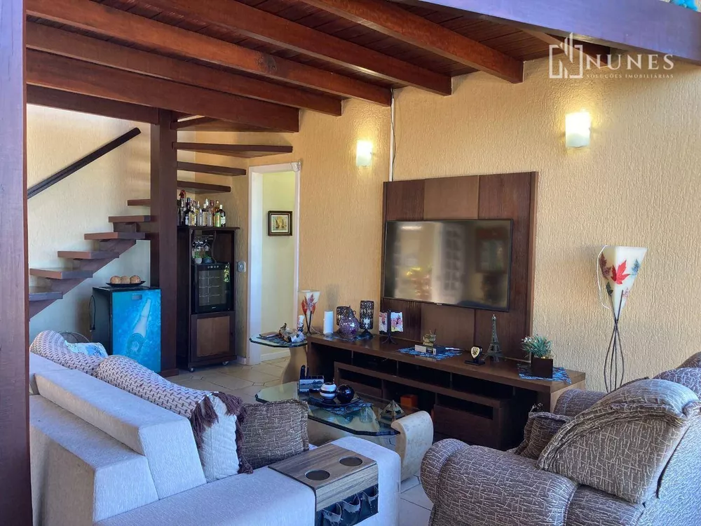 Casa, 4 quartos, 260 m² - Foto 23