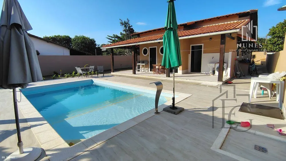 Casa, 3 quartos, 210 m² - Foto 1