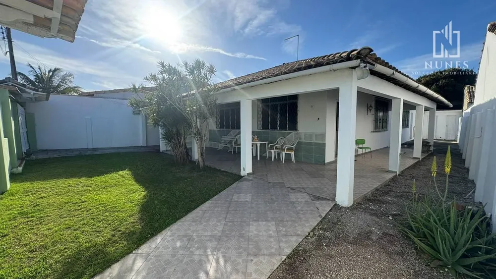 Casa, 3 quartos, 222 m² - Foto 1