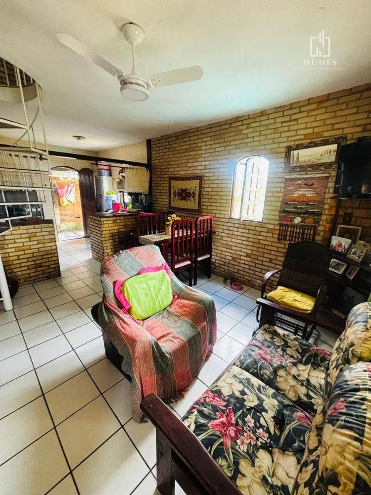Casa, 3 quartos, 180 m² - Foto 2