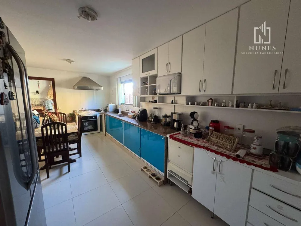 Casa, 3 quartos, 240 m² - Foto 12