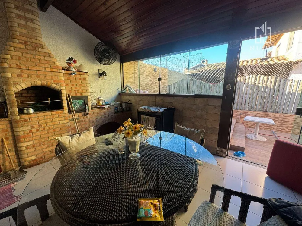 Casa, 3 quartos, 240 m² - Foto 27