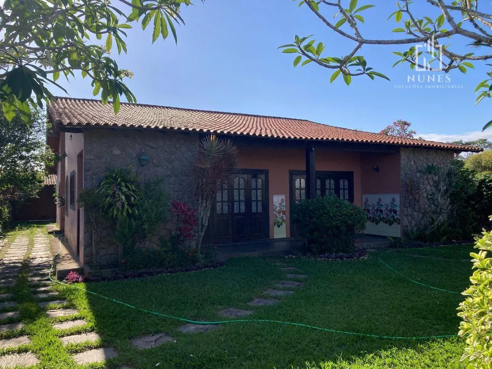 Casa, 6 quartos, 300 m² - Foto 1