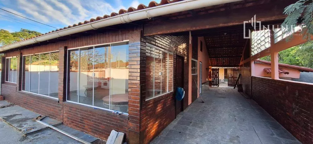 Casa, 2 quartos, 166 m² - Foto 1