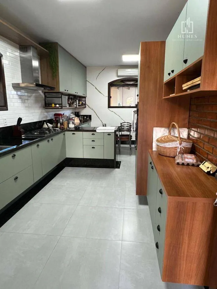 Casa, 5 quartos, 300 m² - Foto 14