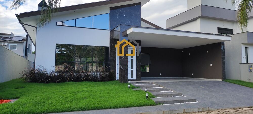 Casa à venda com 3 quartos, 208m² - Foto 2
