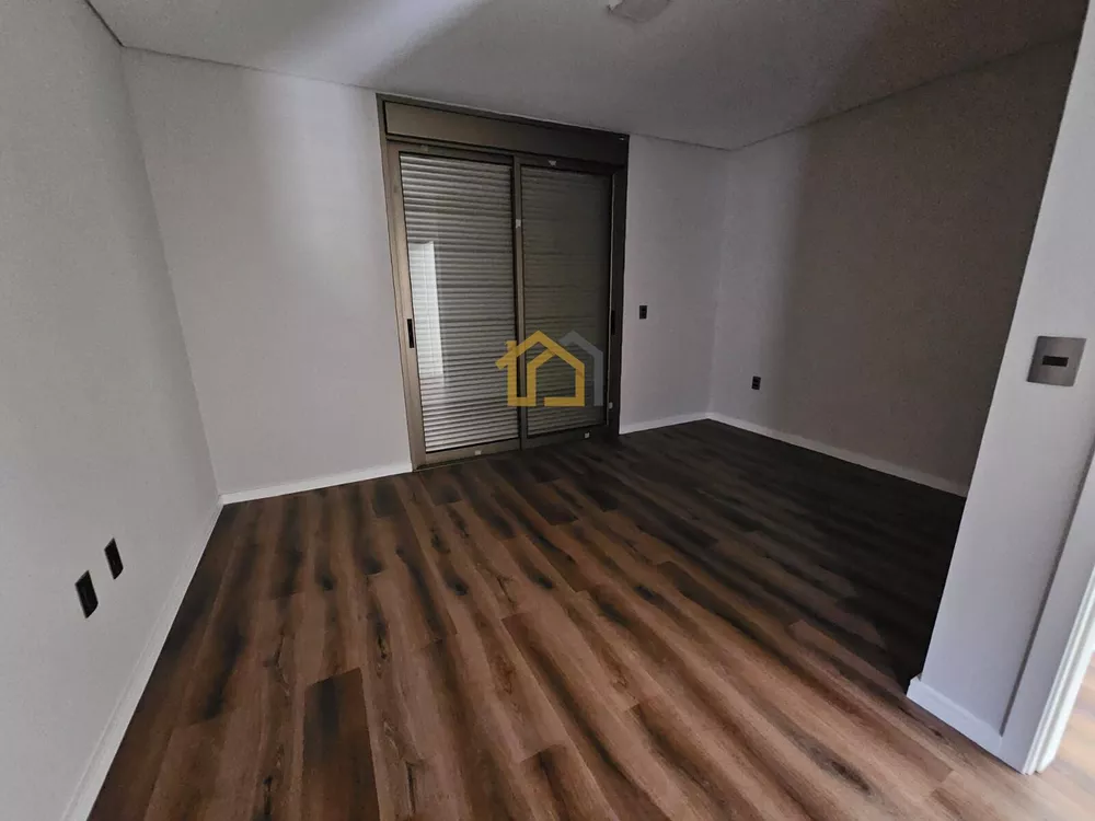 Casa, 4 quartos, 250 m² - Foto 7