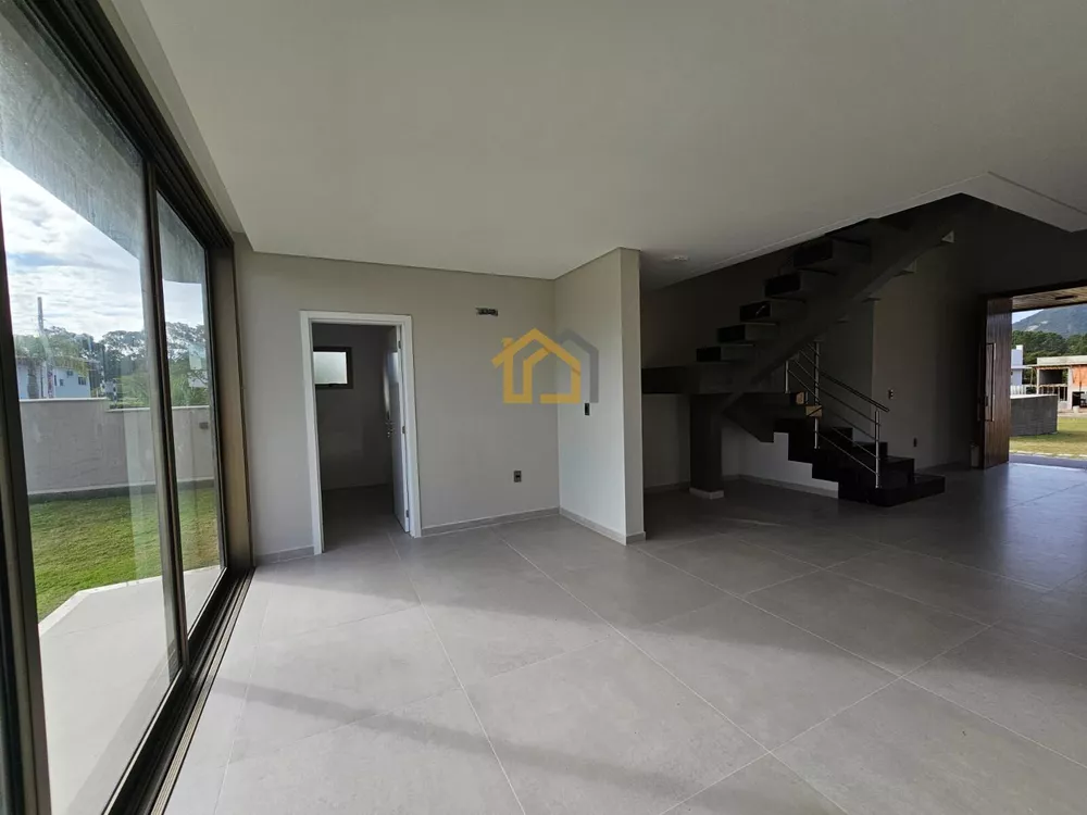 Casa, 4 quartos, 250 m² - Foto 2