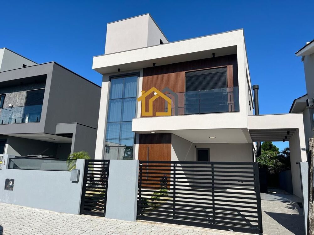 Casa à venda com 3 quartos, 190m² - Foto 1