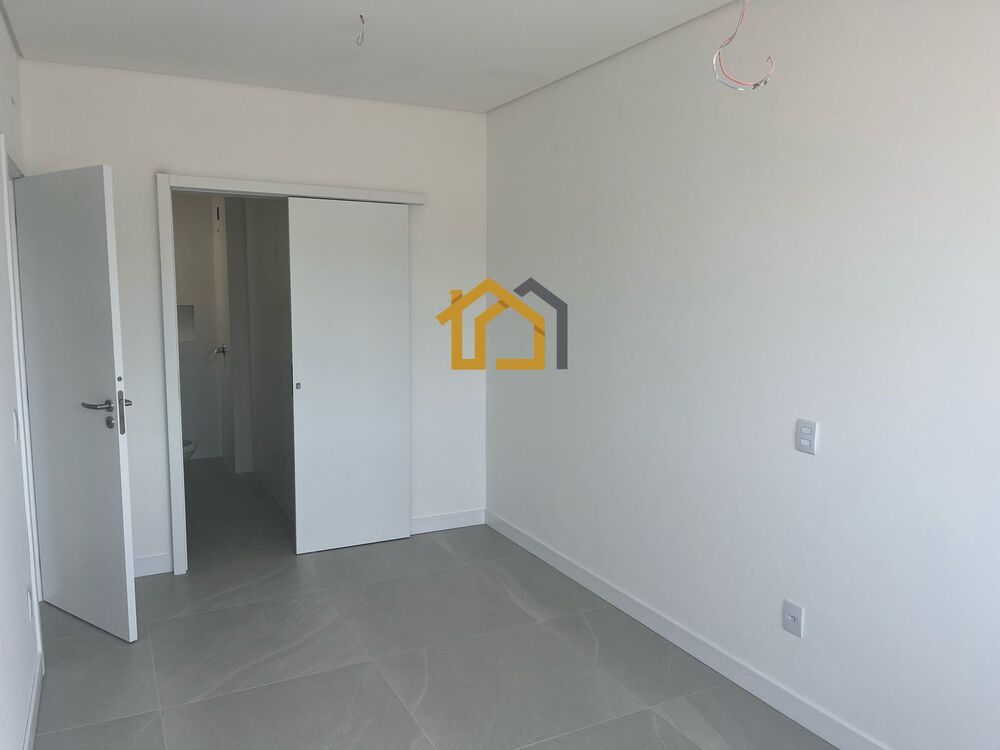 Apartamento à venda com 2 quartos, 78m² - Foto 8