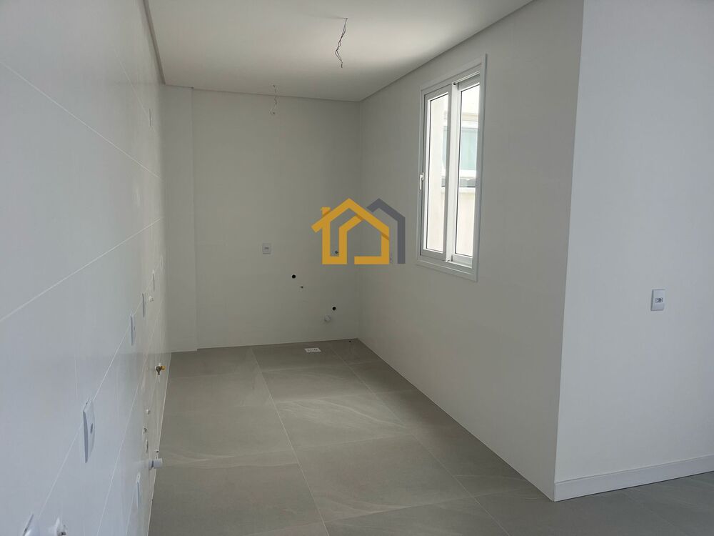 Apartamento à venda com 2 quartos, 78m² - Foto 3