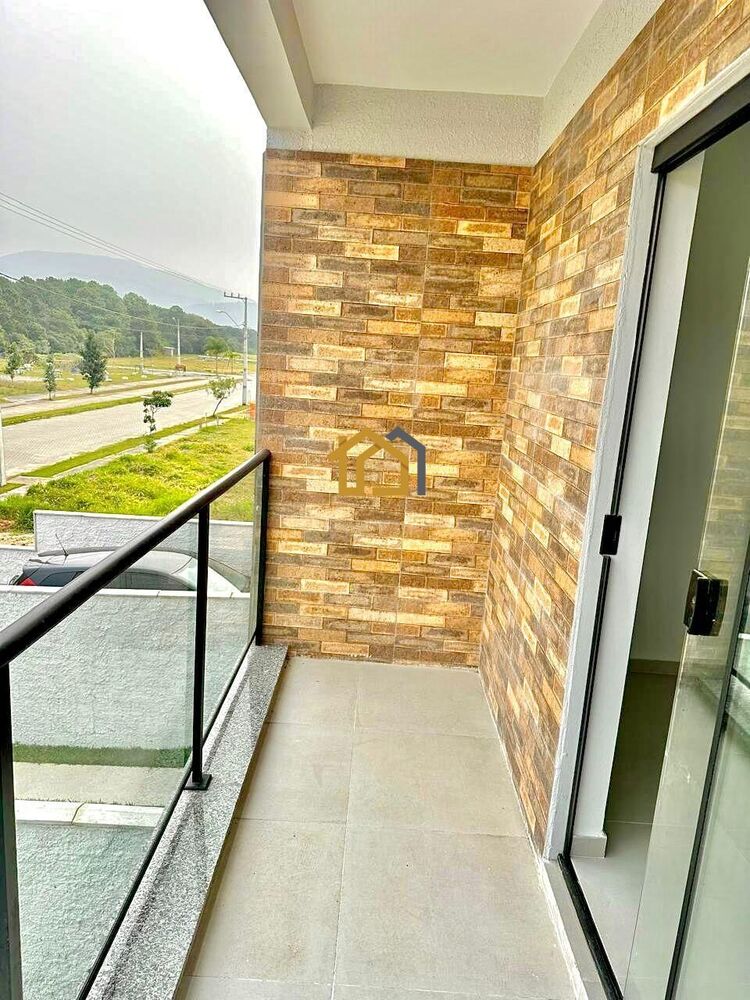 Casa à venda com 2 quartos, 103m² - Foto 6
