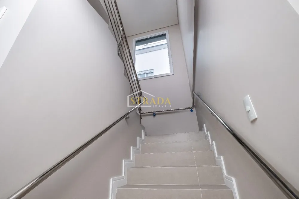Casa, 3 quartos, 237 m² - Foto 3