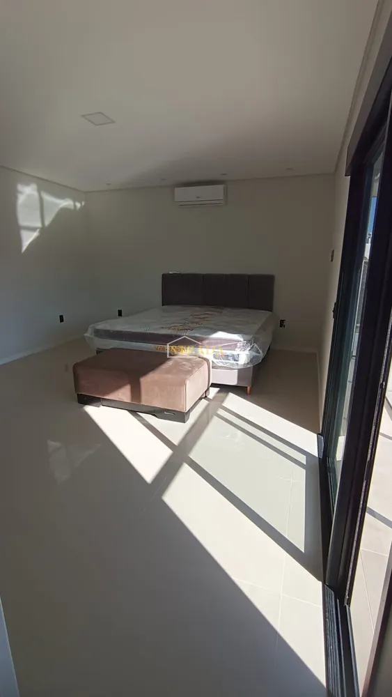 Casa, 3 quartos, 230 m² - Foto 29