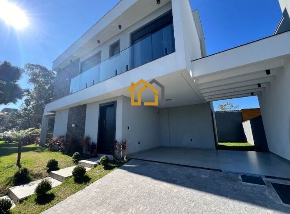 Casa à venda com 3 quartos, 185m² - Foto 1