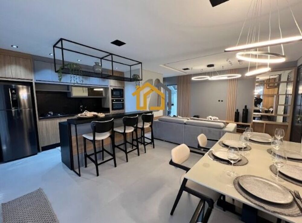 Casa à venda com 3 quartos, 185m² - Foto 2