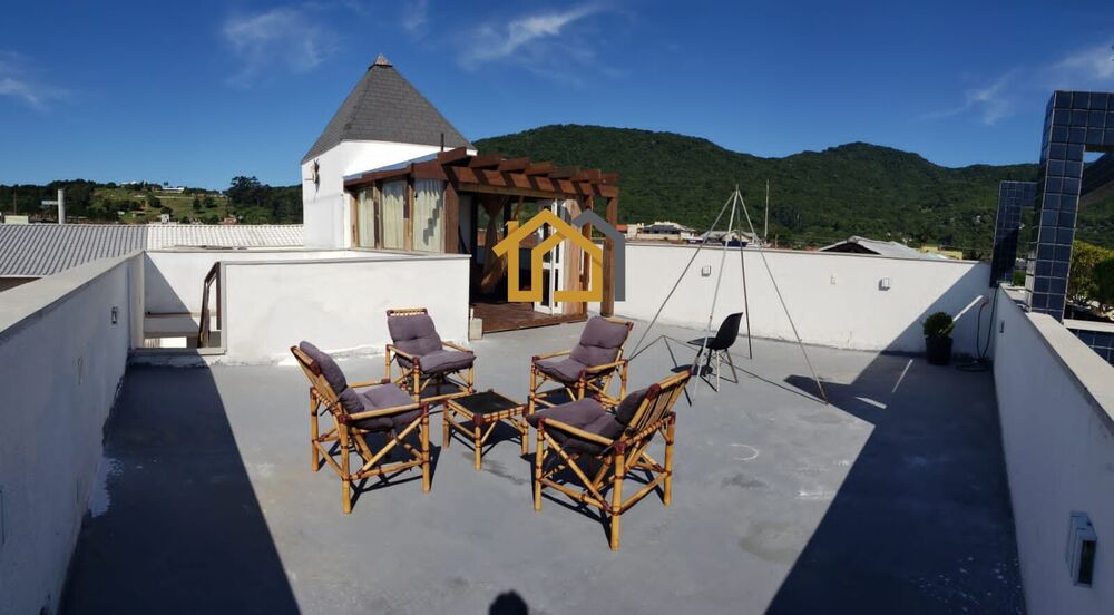 Casa à venda com 3 quartos, 140m² - Foto 18