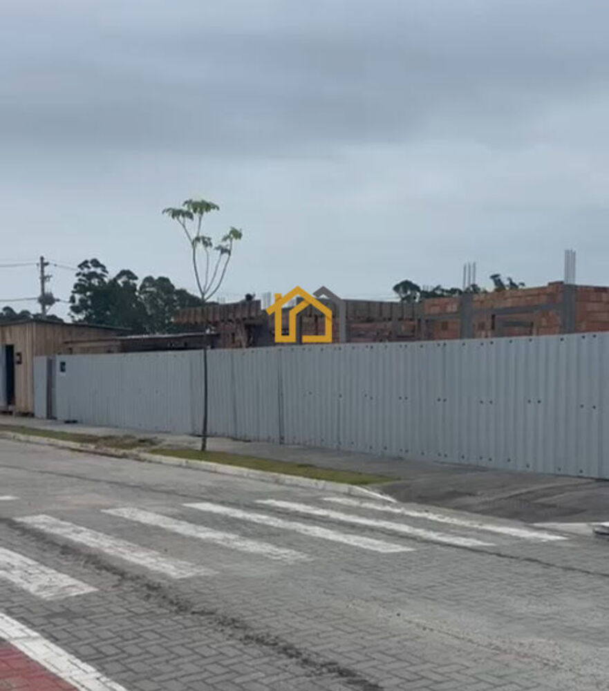 Casa à venda com 3 quartos, 117m² - Foto 3