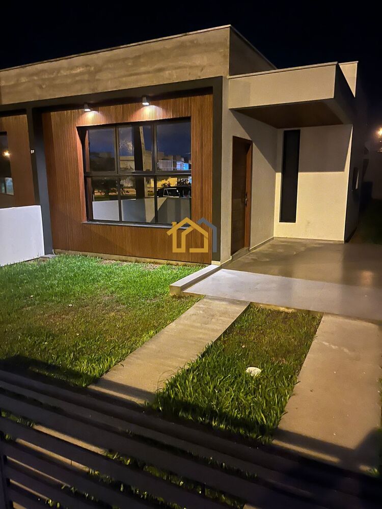 Casa à venda com 3 quartos, 115m² - Foto 4