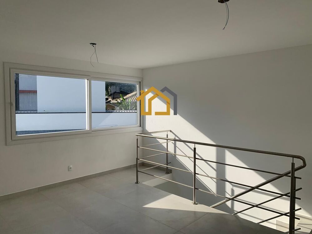Casa à venda com 3 quartos, 164m² - Foto 13