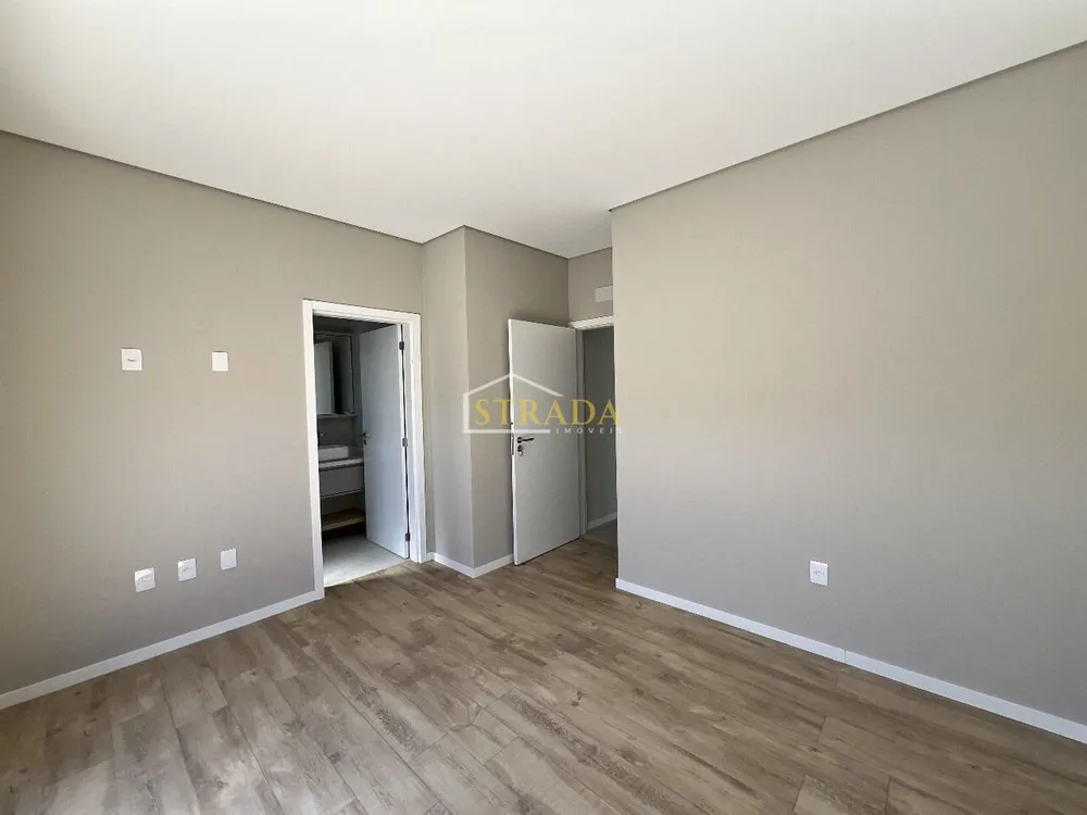 Casa, 4 quartos, 261 m² - Foto 24