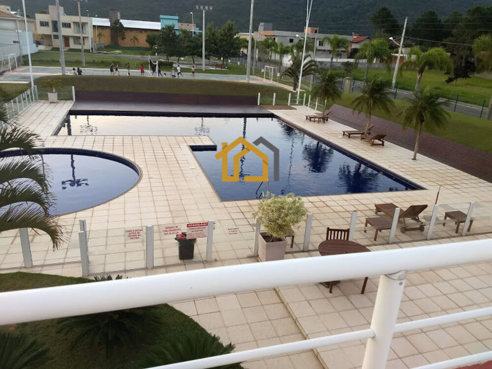 Casa, 4 quartos, 261 m² - Foto 2