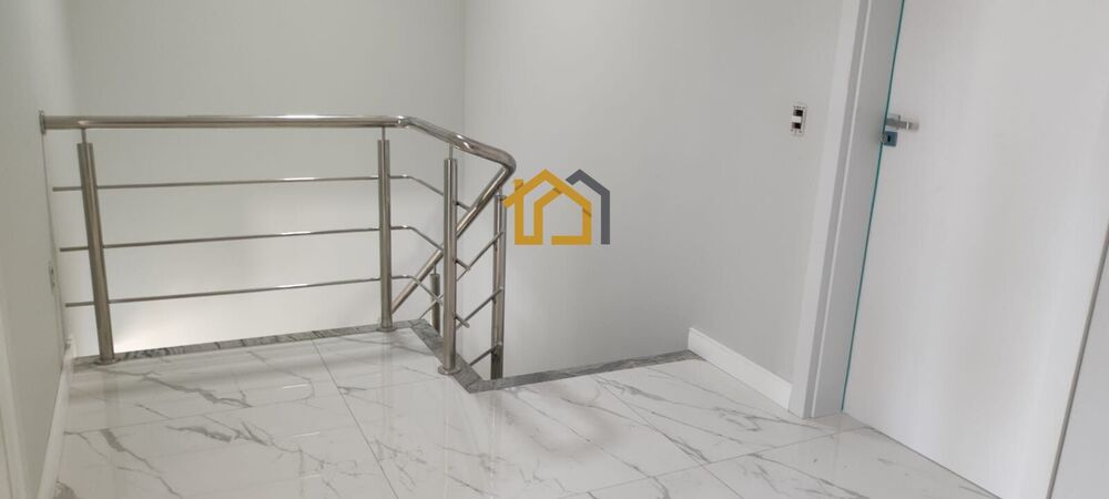 Casa, 3 quartos, 244 m² - Foto 8