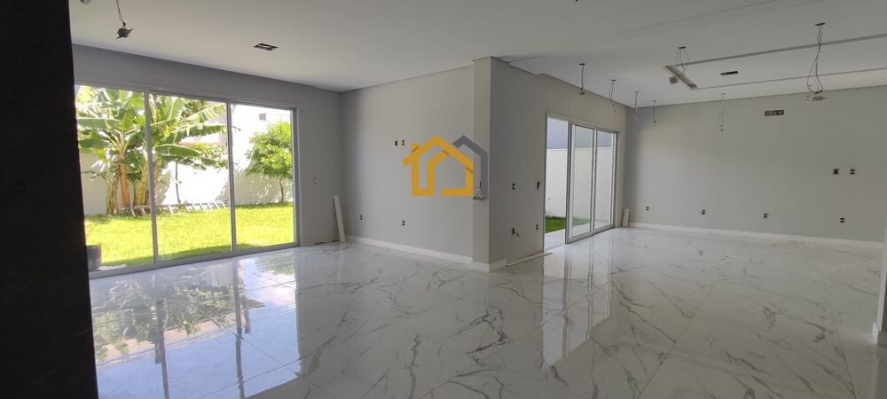 Casa, 3 quartos, 244 m² - Foto 10