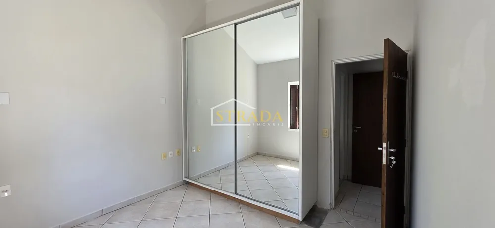 Casa, 3 quartos, 136 m² - Foto 4