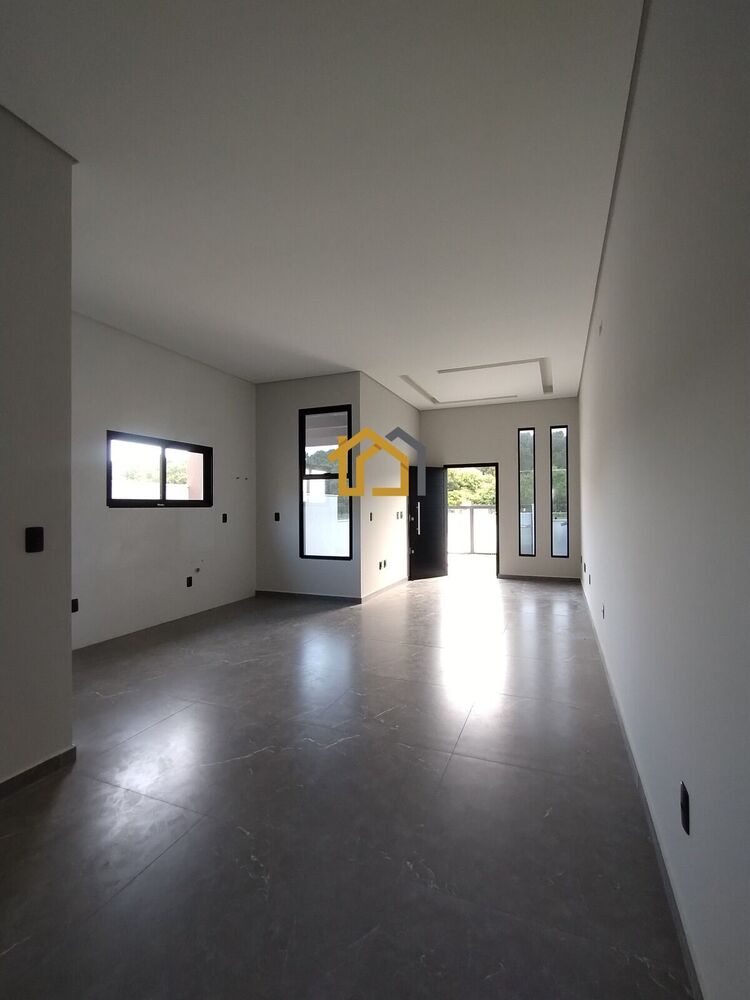 Casa à venda com 2 quartos, 199m² - Foto 3