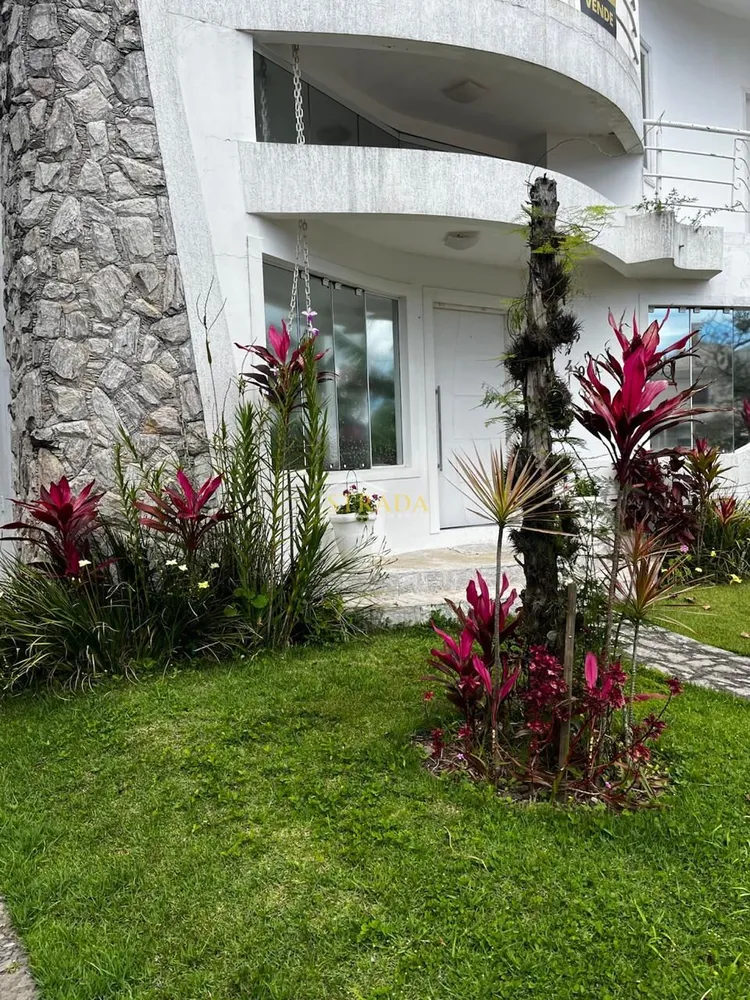 Casa, 3 quartos, 200 m² - Foto 1