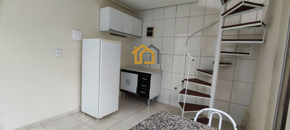 Casa, 4 quartos, 149 m² - Foto 1
