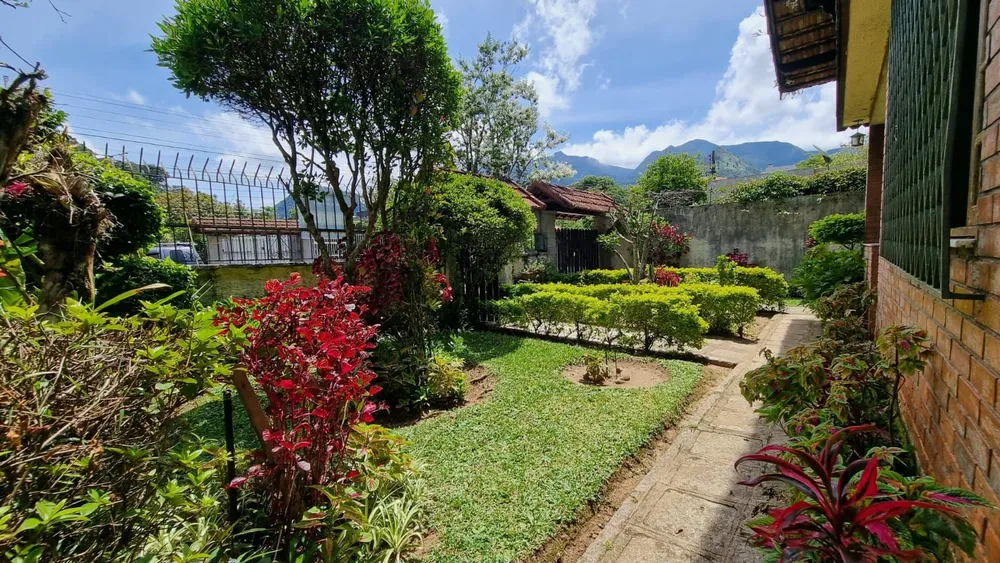 Casa, 5 quartos, 175 m² - Foto 4
