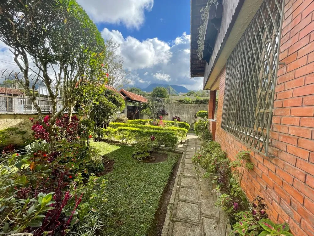 Casa, 5 quartos, 175 m² - Foto 5