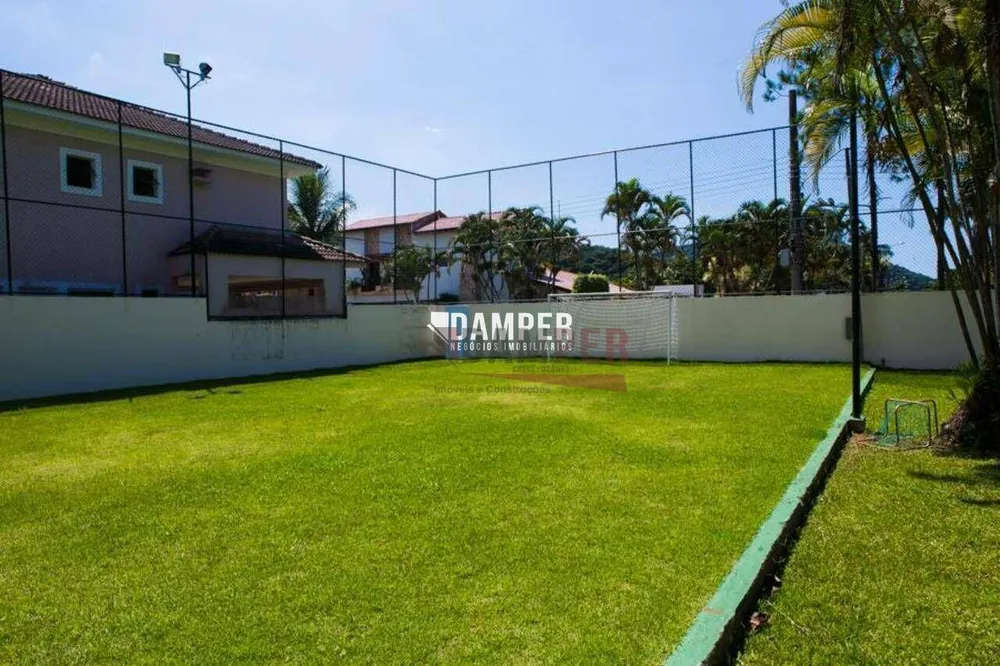 Casa, 6 quartos, 2058 m² - Foto 9