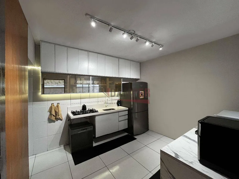 Sobrado, 4 quartos, 175 m² - Foto 8